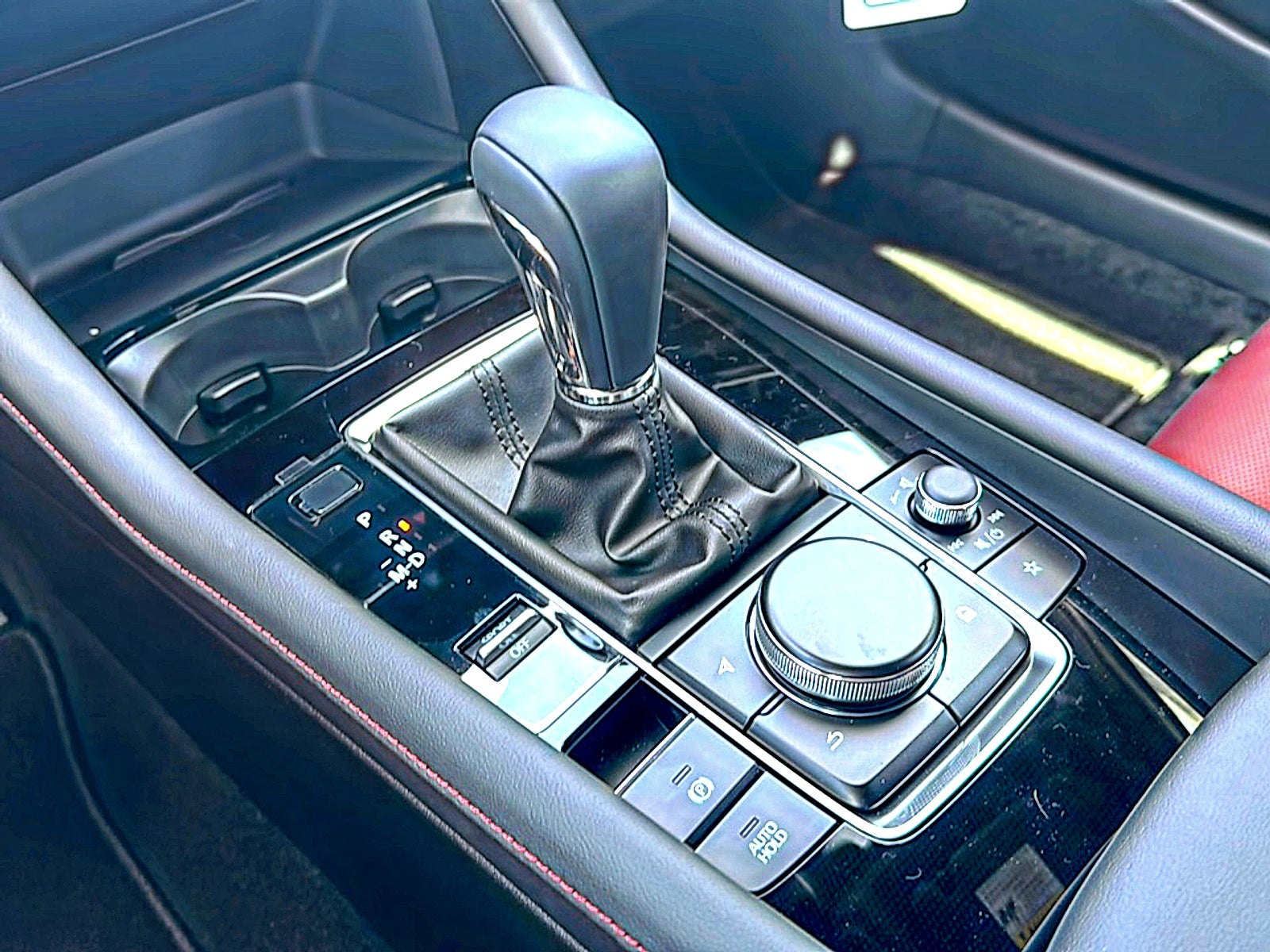 2025 Mazda Mazda3 Hatchback 2.5 S Carbon Edition