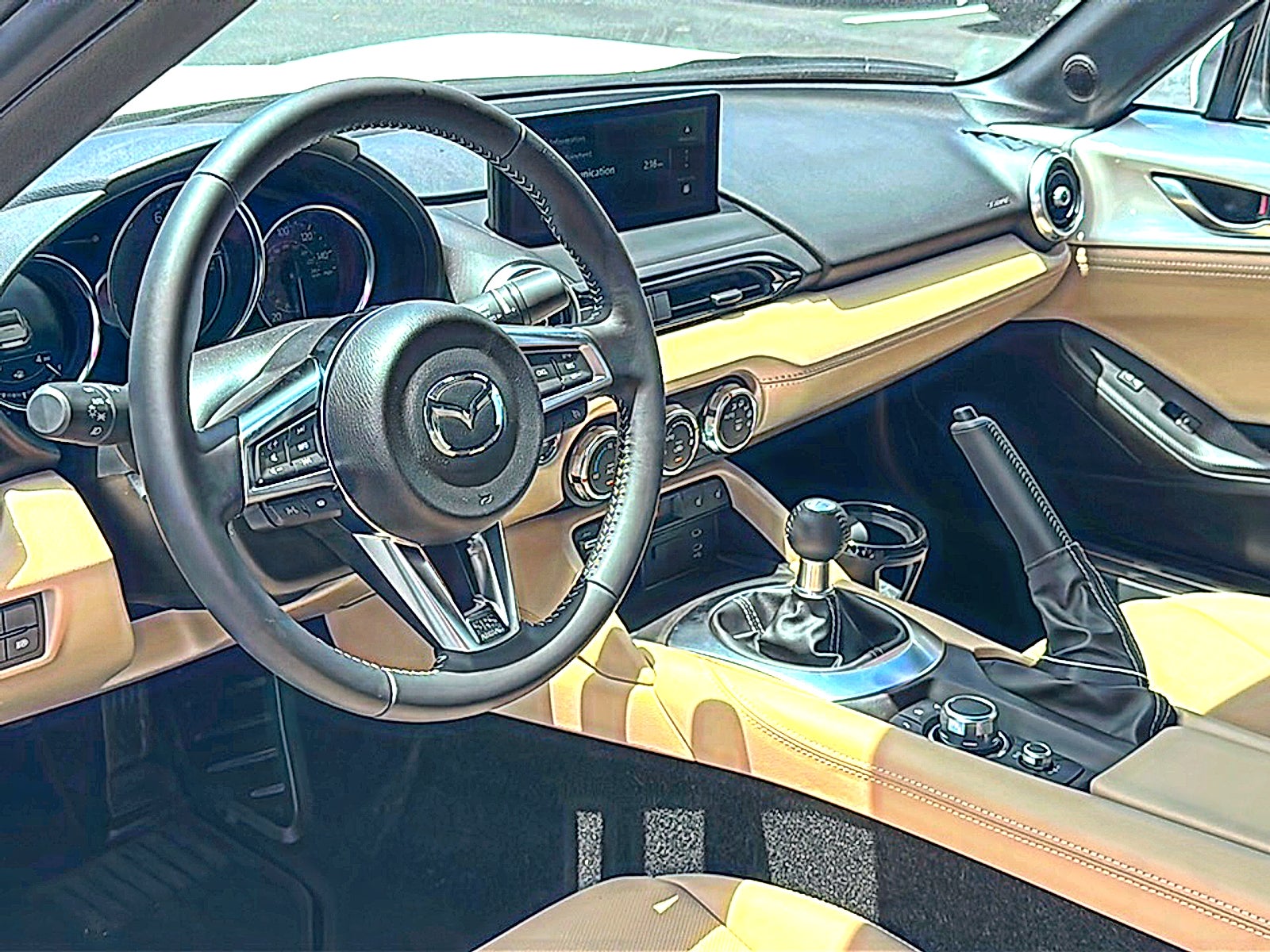 2026 Mazda Mazda MX-5 Miata RF Grand Touring