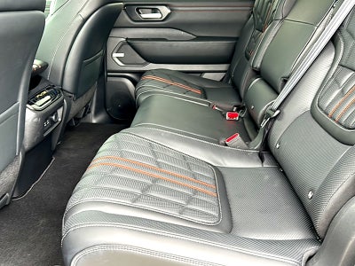 2025 Nissan Armada PRO-4X 4WD