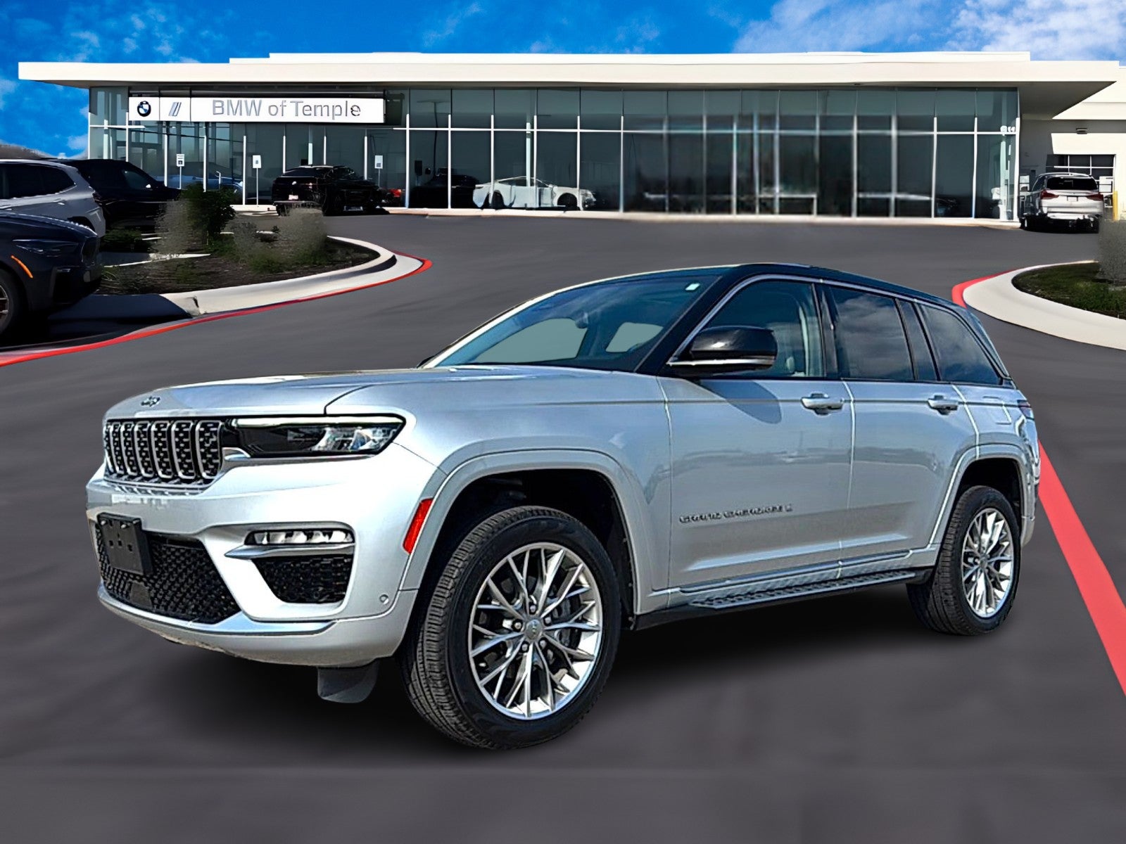 2023 Jeep Grand Cherokee Summit 4x2