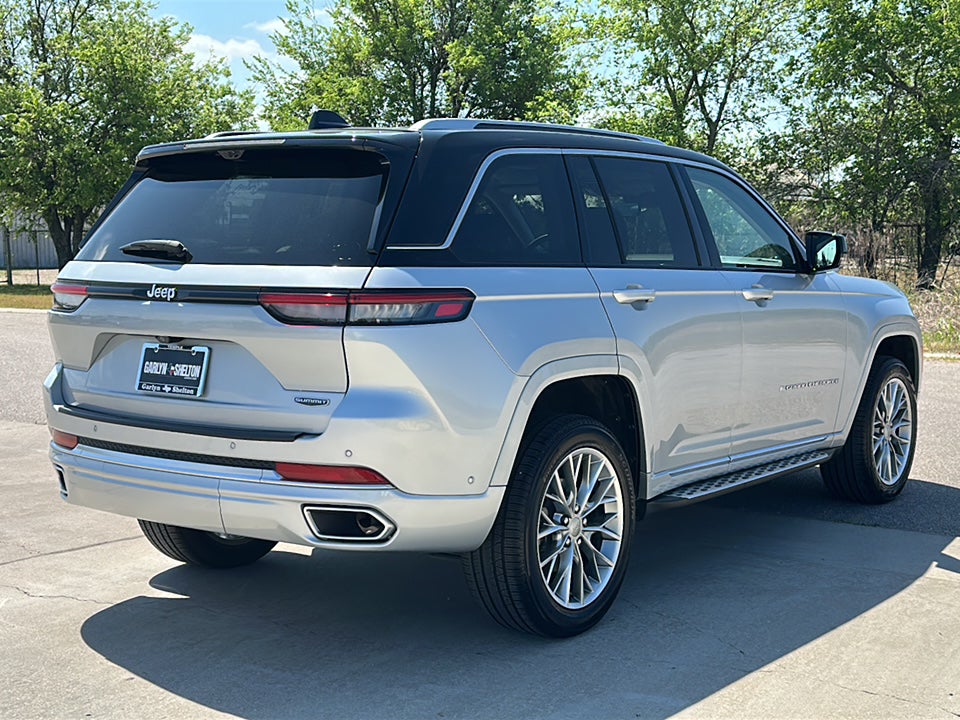 2023 Jeep Grand Cherokee Summit 4x2