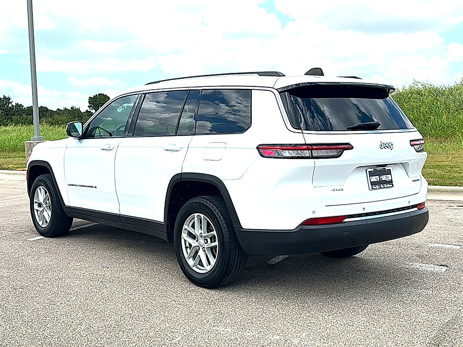 2023 Jeep Grand Cherokee L Laredo X