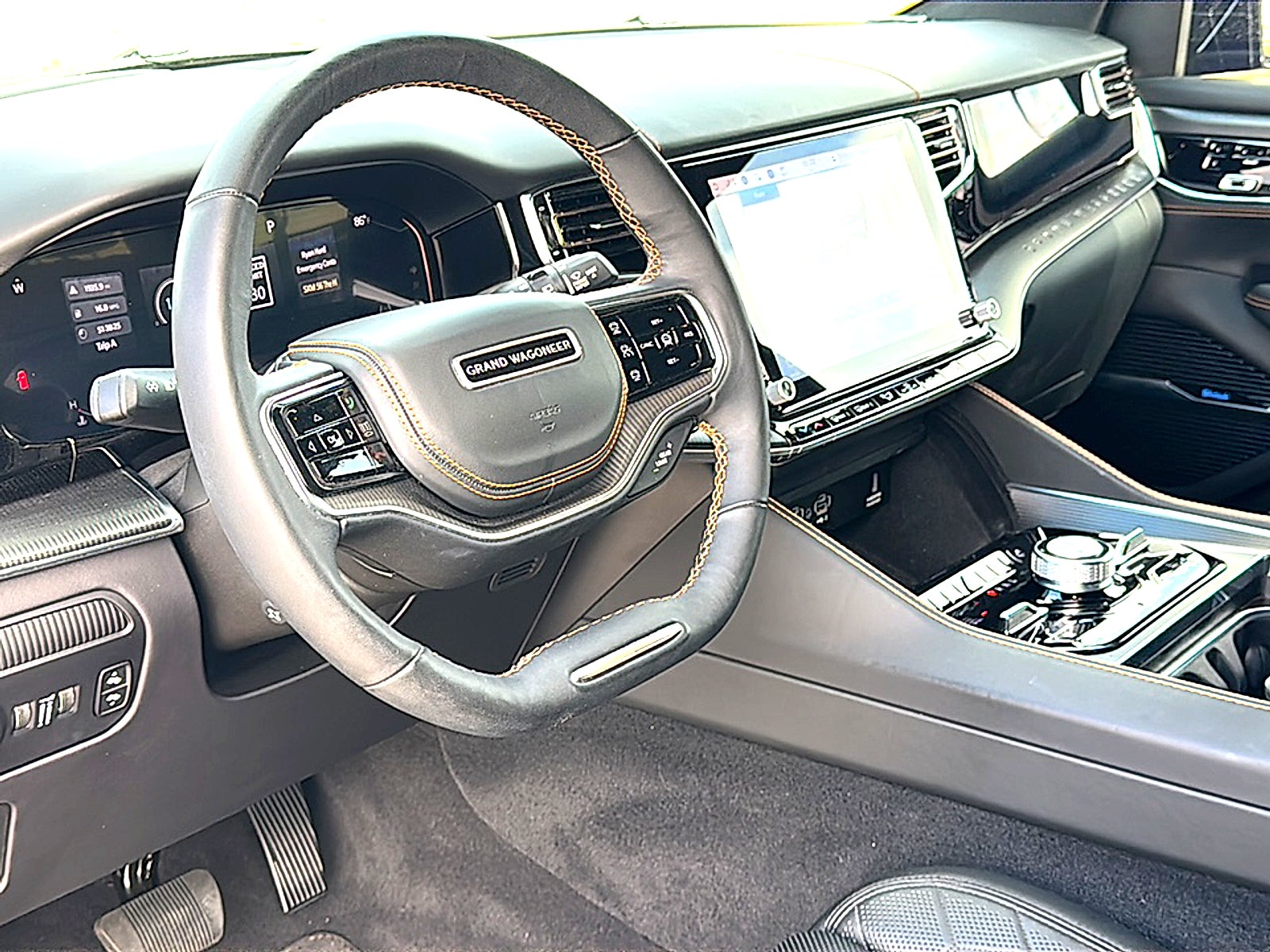 2023 Jeep Grand Wagoneer Series III Obsidian