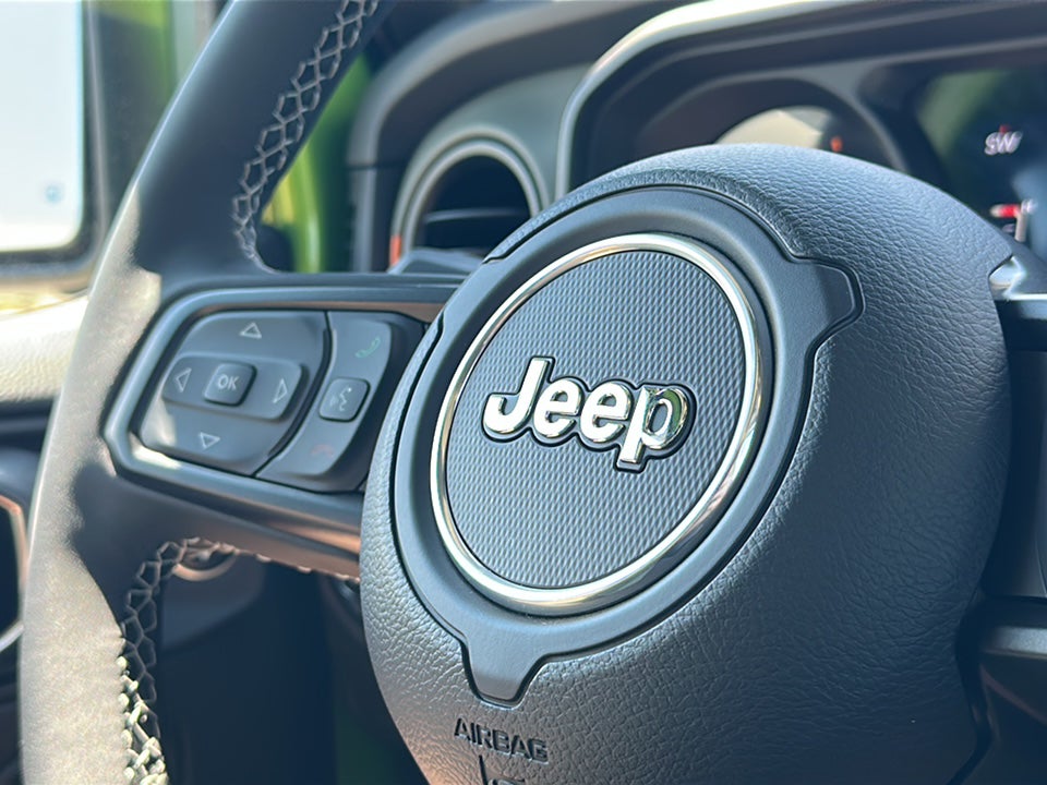 2025 Jeep Gladiator Mojave X