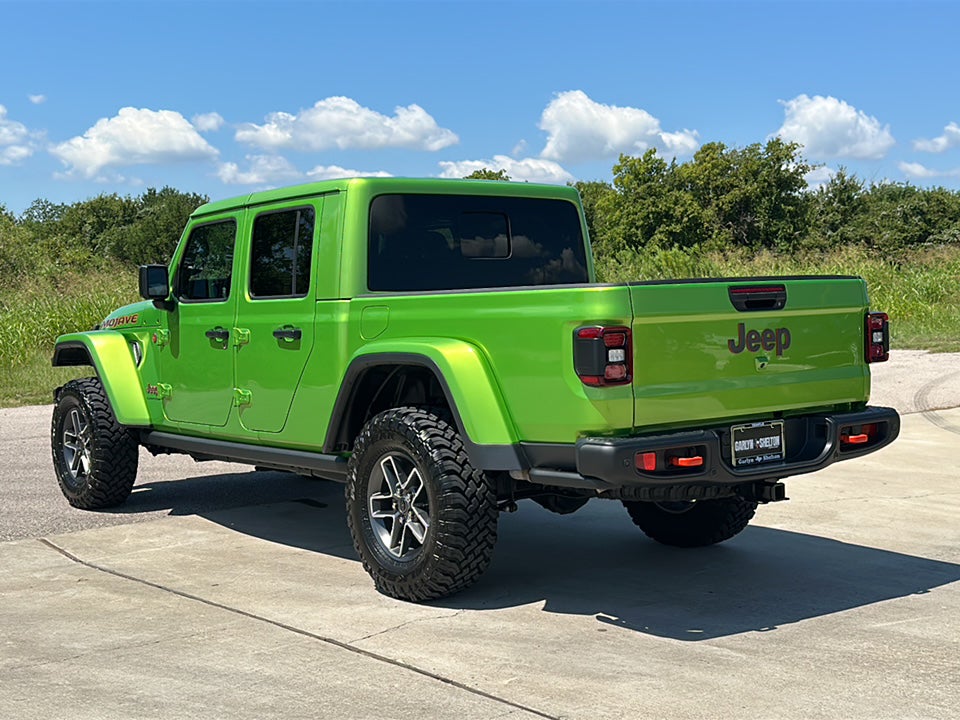 2025 Jeep Gladiator Mojave X
