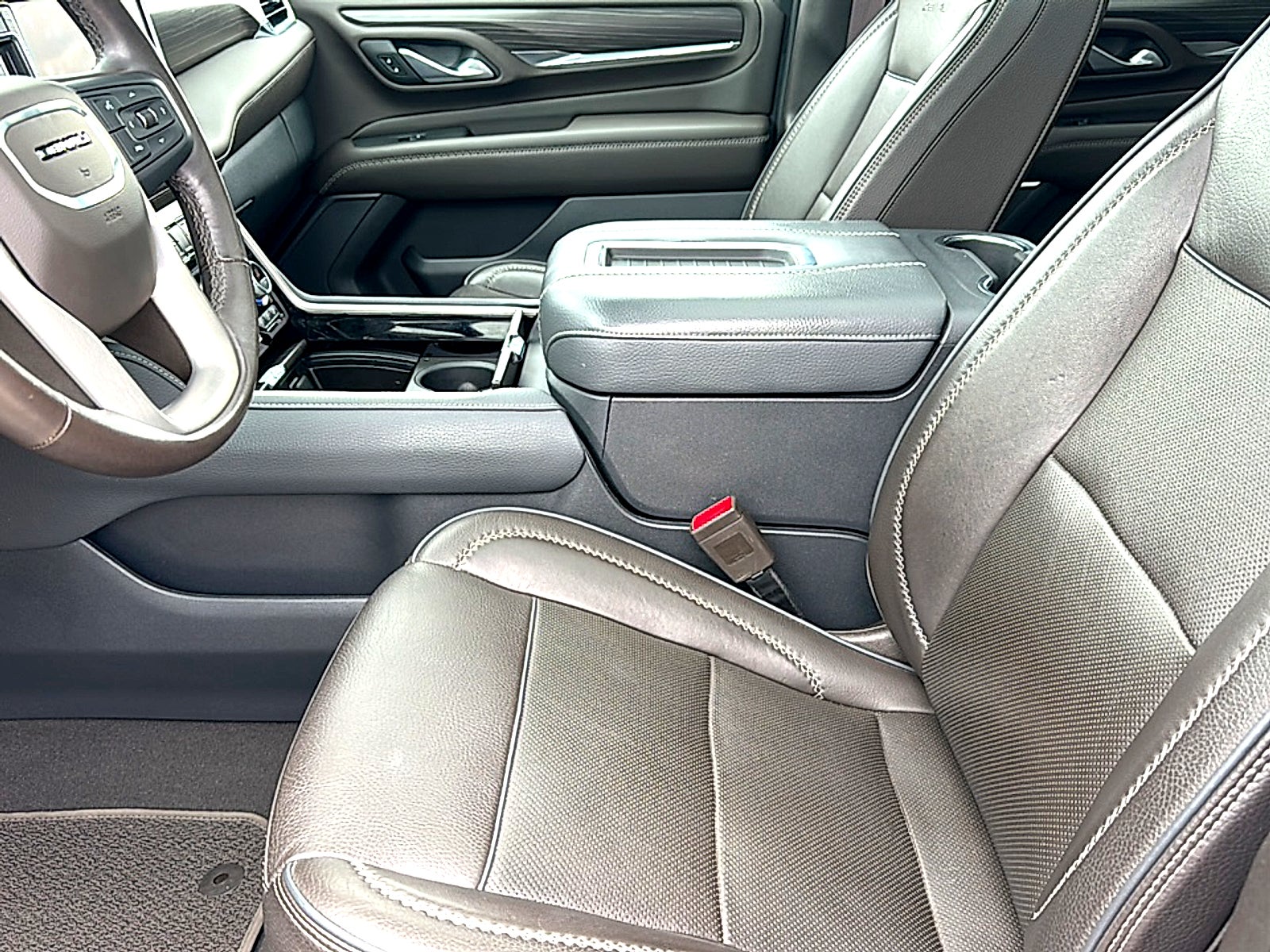 2022 GMC Yukon Denali Denali