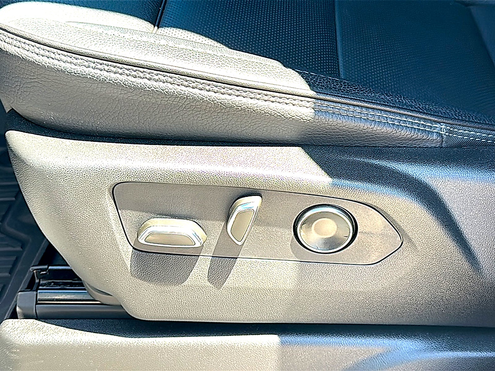 2024 GMC Yukon Denali Denali