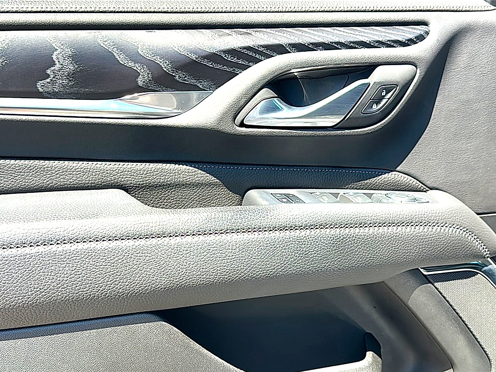2024 GMC Yukon Denali Denali