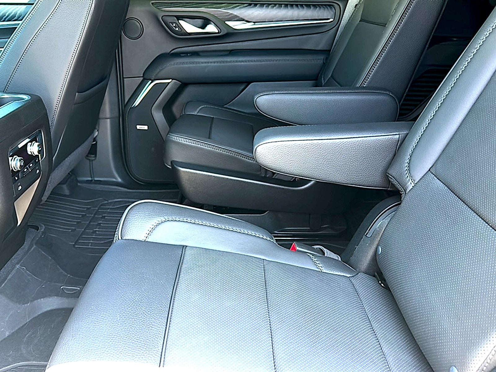 2024 GMC Yukon Denali Denali