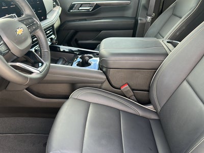 2025 Chevrolet Tahoe 4WD Premier