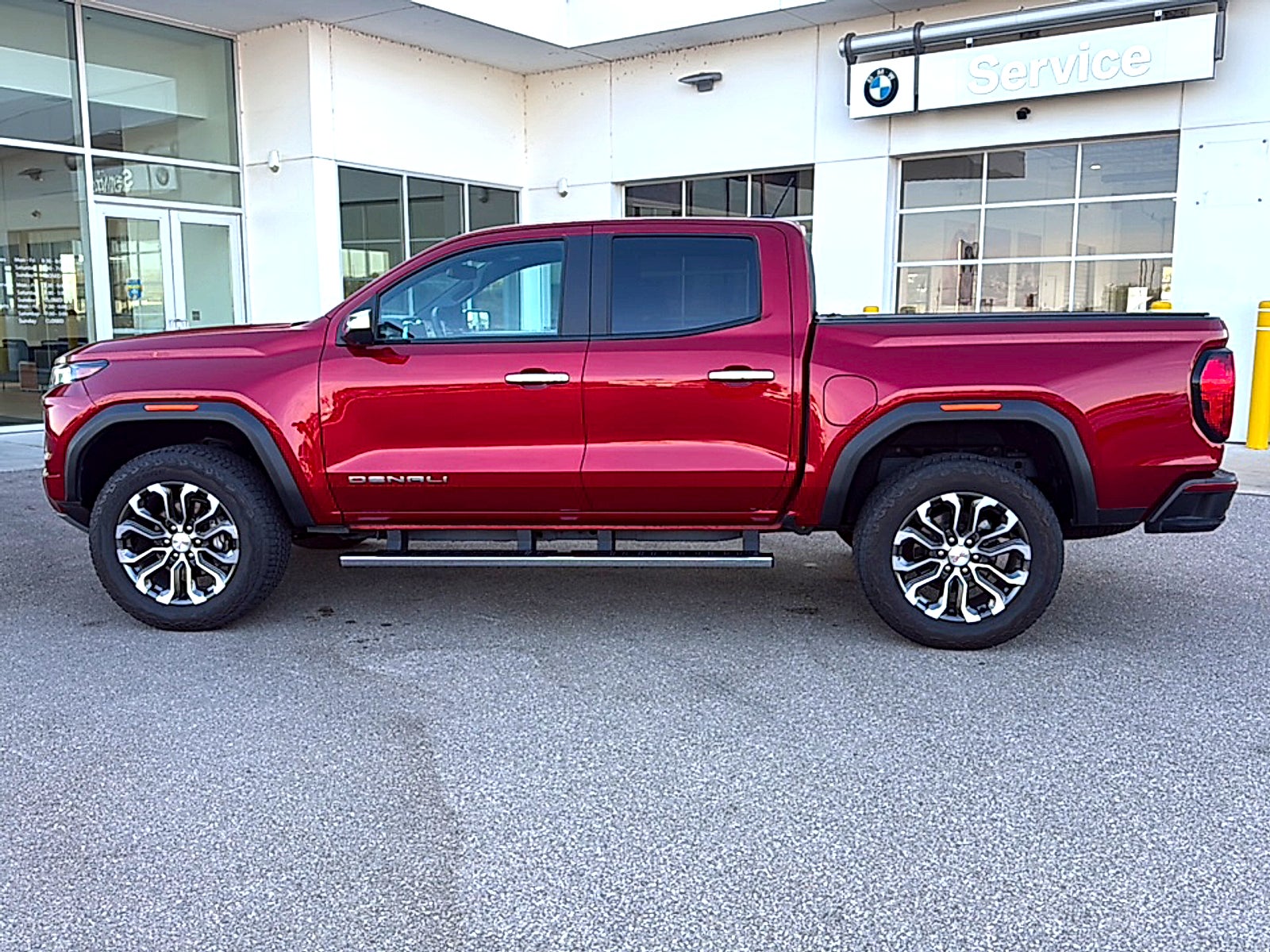 2024 GMC Canyon 4WD Denali