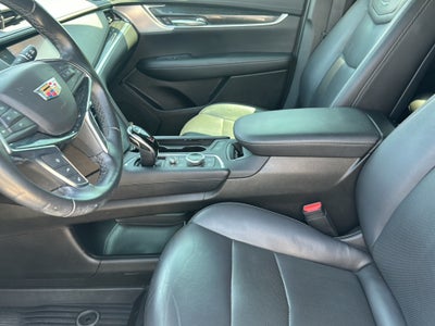 2020 Cadillac XT5 Premium Luxury FWD