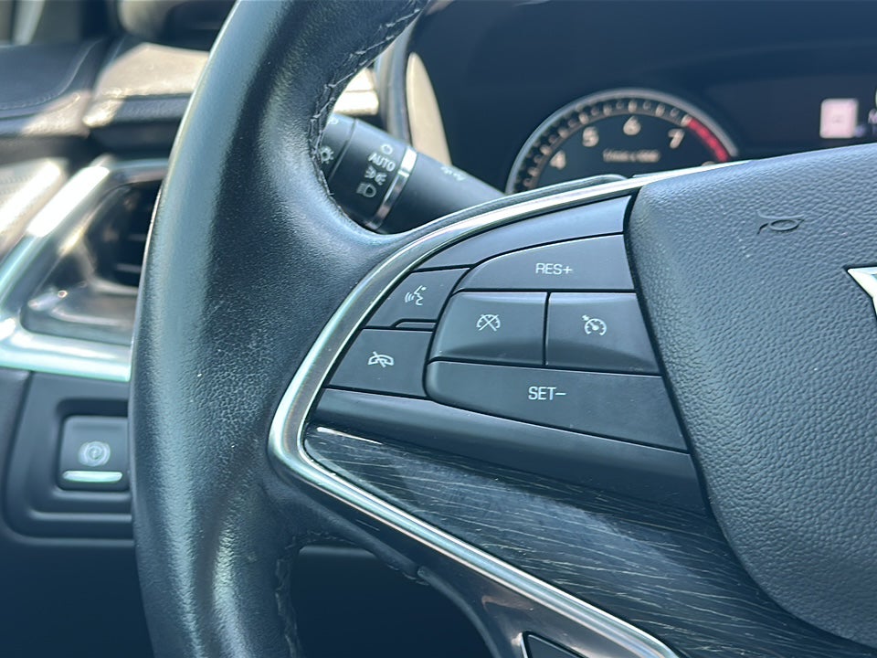 2020 Cadillac XT5 Premium Luxury FWD