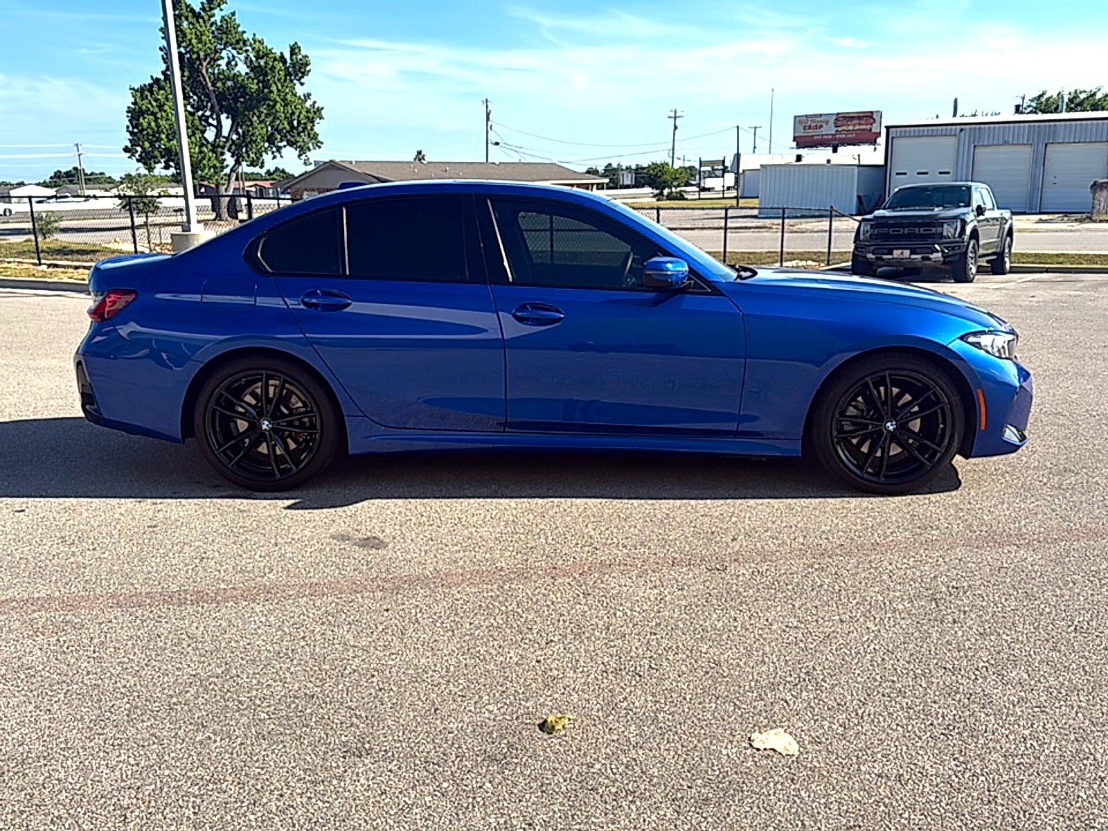 2023 BMW 3 Series 330i