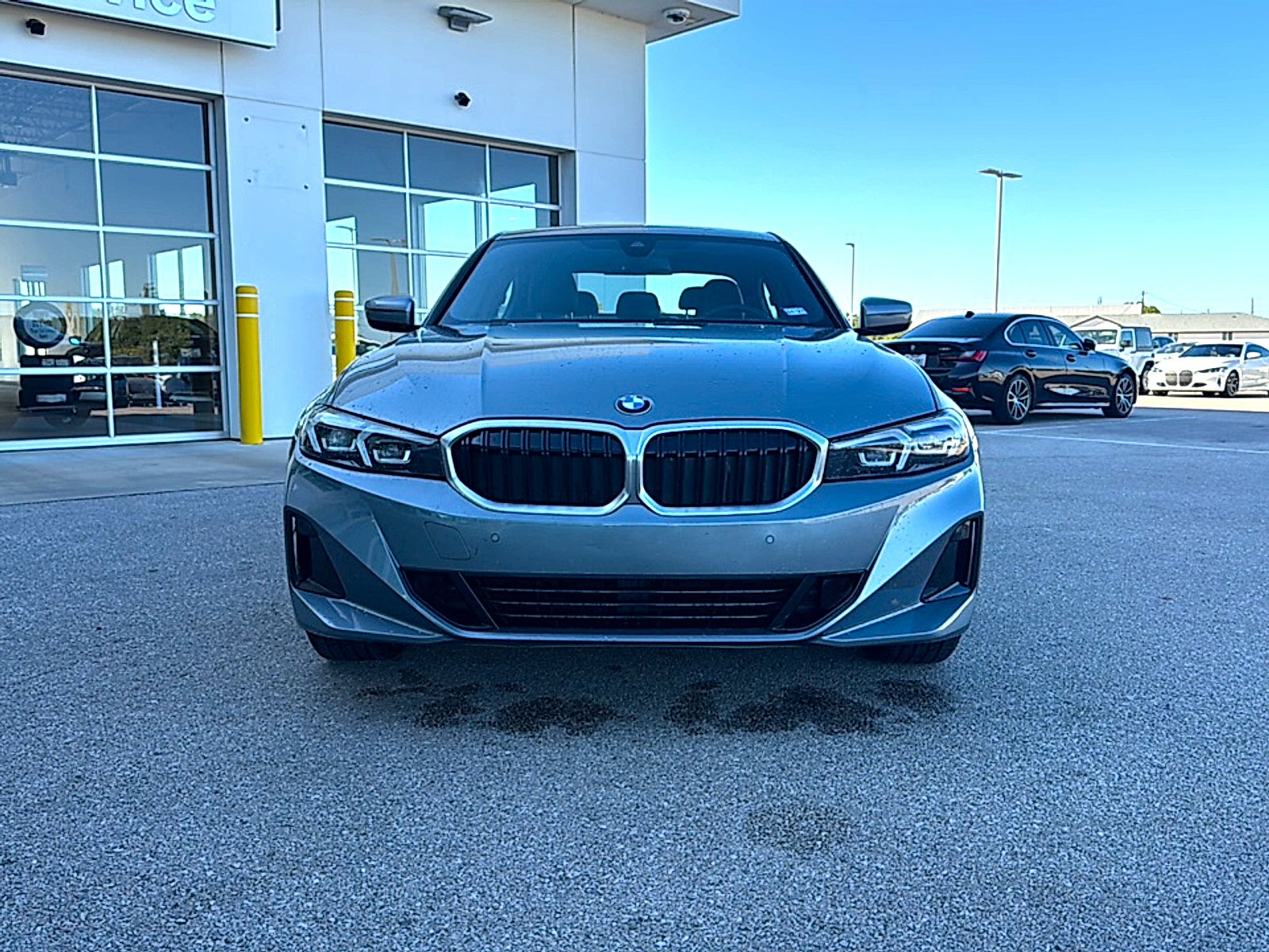 2024 BMW 3 Series 330i