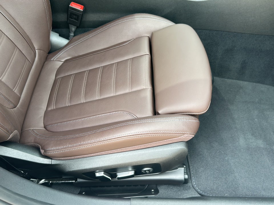 2024 BMW 3 Series 330i