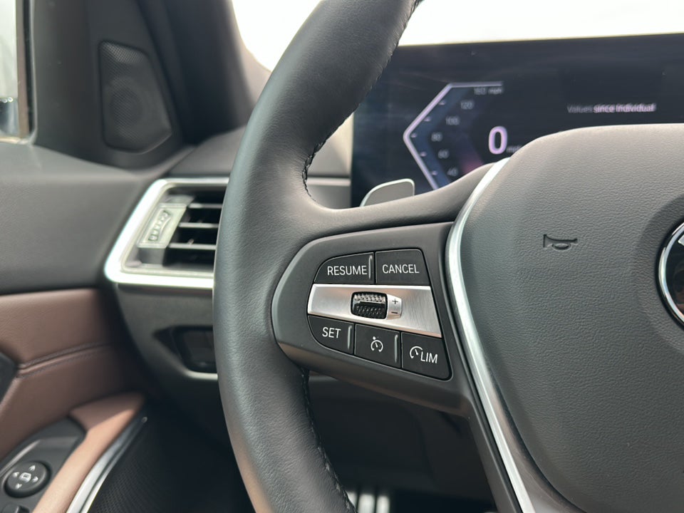 2024 BMW 3 Series 330i