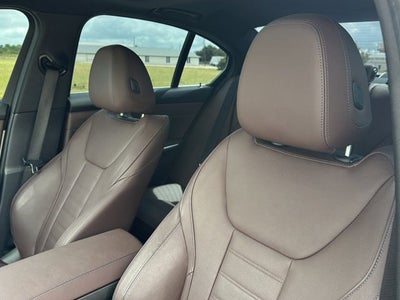 2024 BMW 3 Series 330i