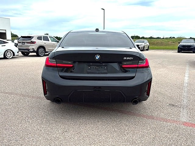 2023 BMW 3 Series 330i