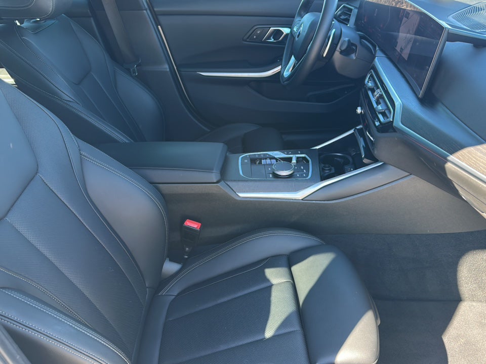 2024 BMW 330i Base