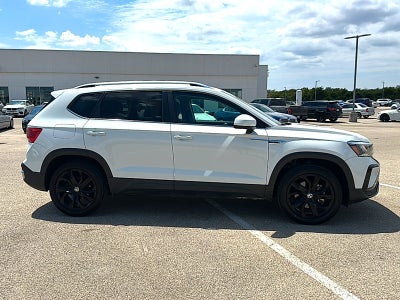 2022 Volkswagen Taos SE