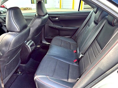 2016 Toyota Camry SE