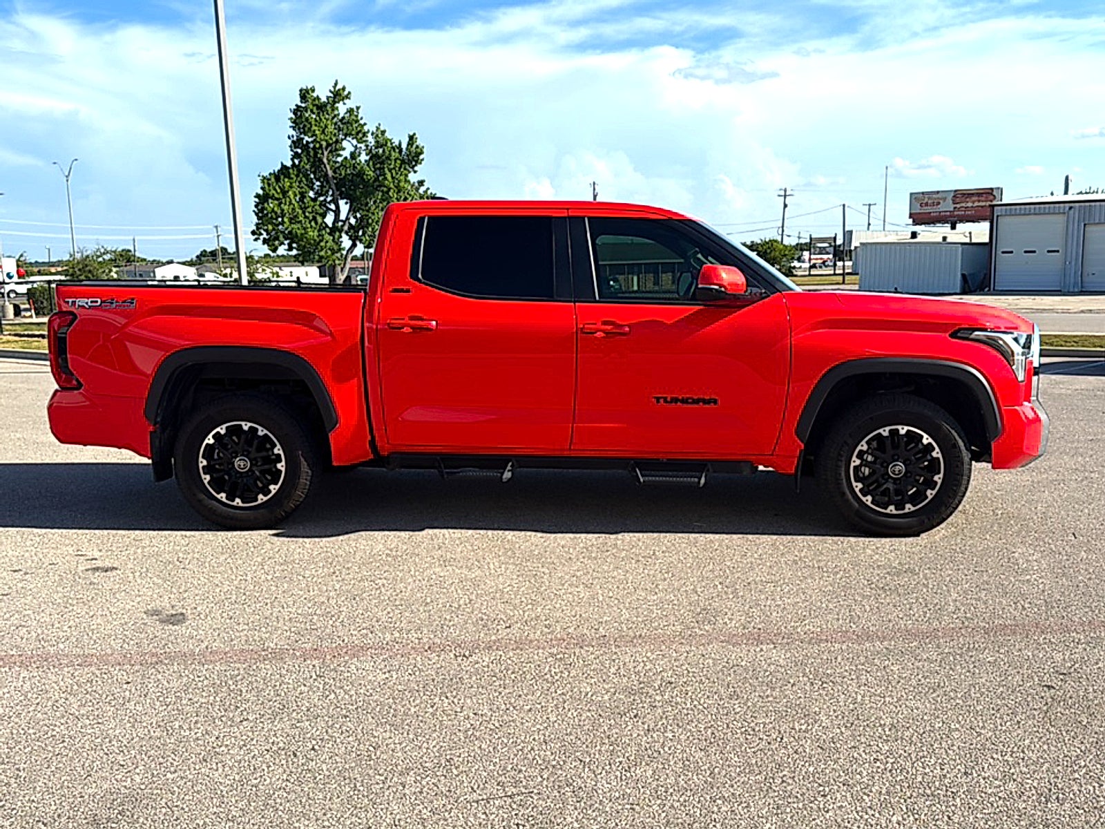2024 Toyota Tundra SR5