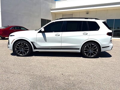 2023 BMW X7 xDrive40i