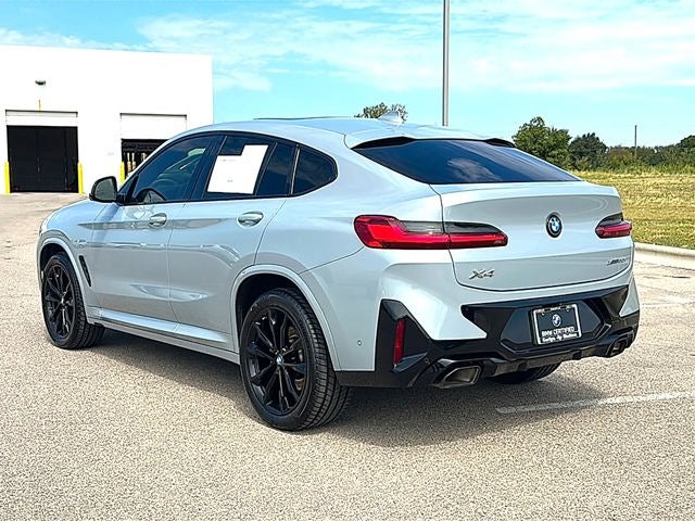2023 BMW X4 xDrive30i