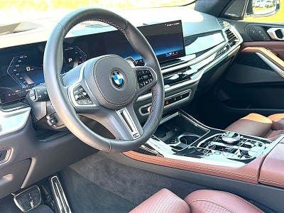 2025 BMW X7 M60i