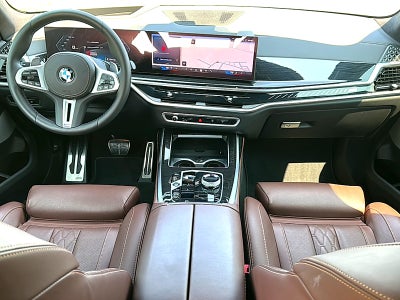 2025 BMW X7 M60i