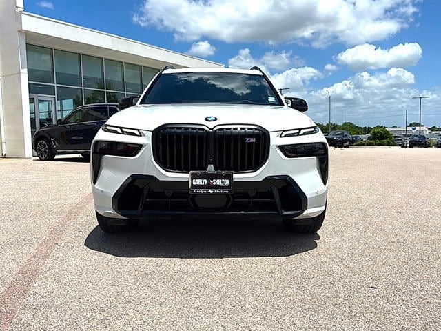 2025 BMW X7 M60i