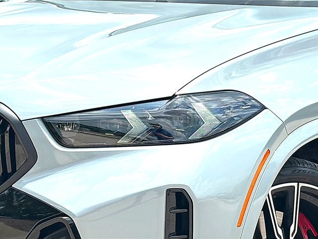 2025 BMW X6 M60i