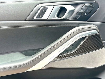 2025 BMW X6 M60i