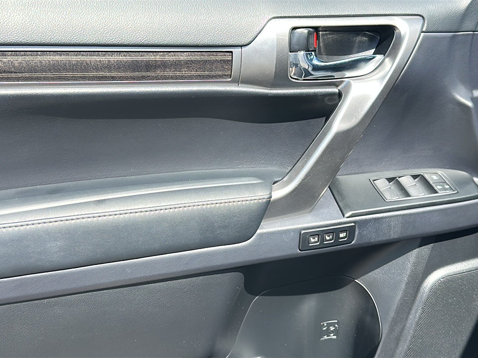 2023 Lexus GX 460 Luxury