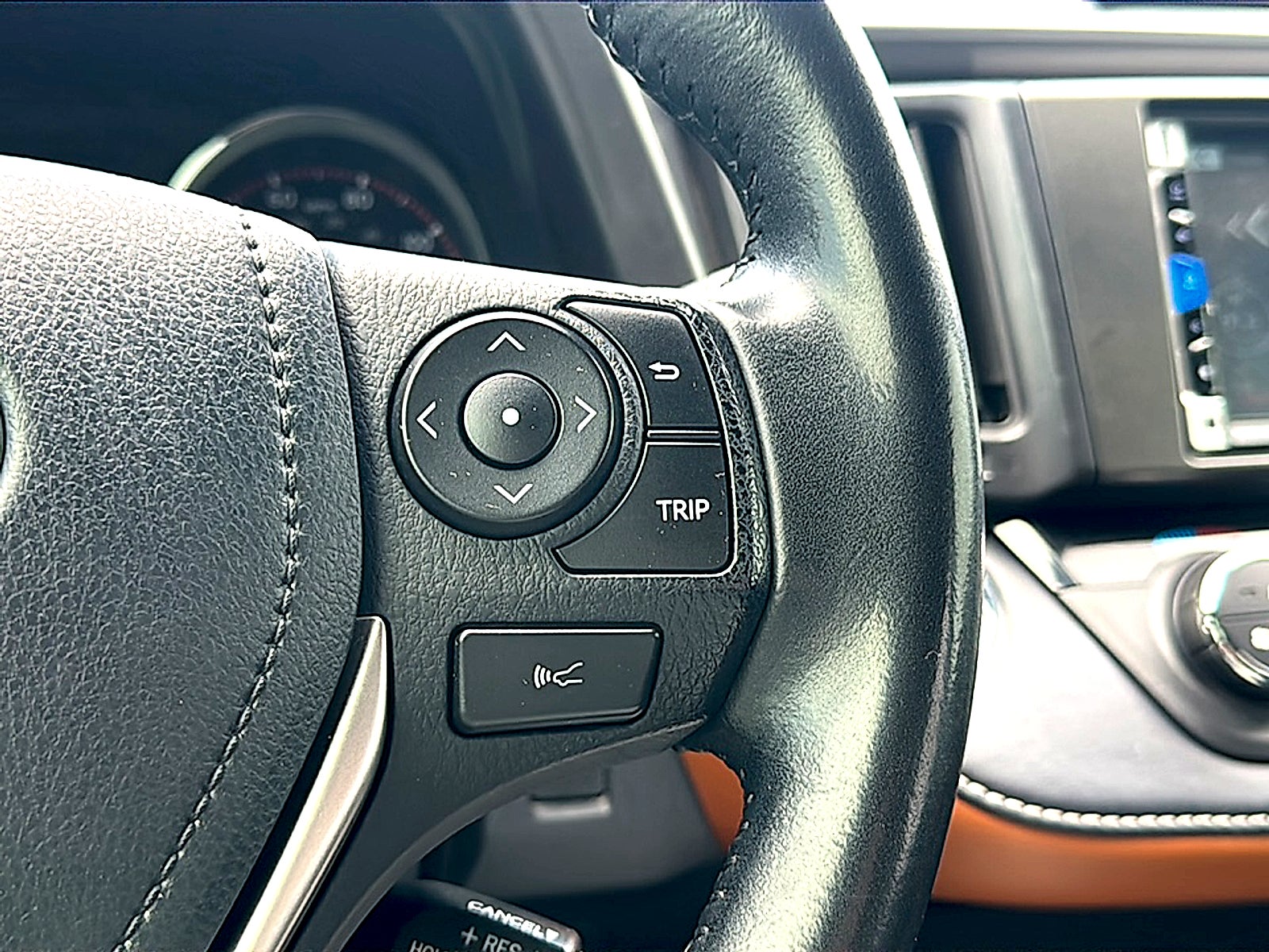 2018 Toyota RAV4 SE