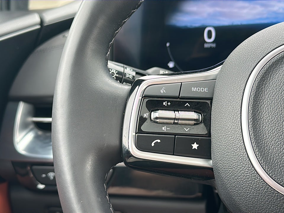 2024 Kia Carnival MPV SX Prestige