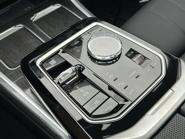 2026 BMW 7 Series 740i