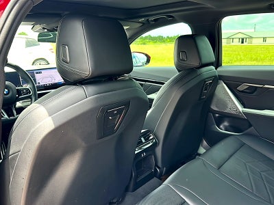 2025 BMW 5 Series 530i
