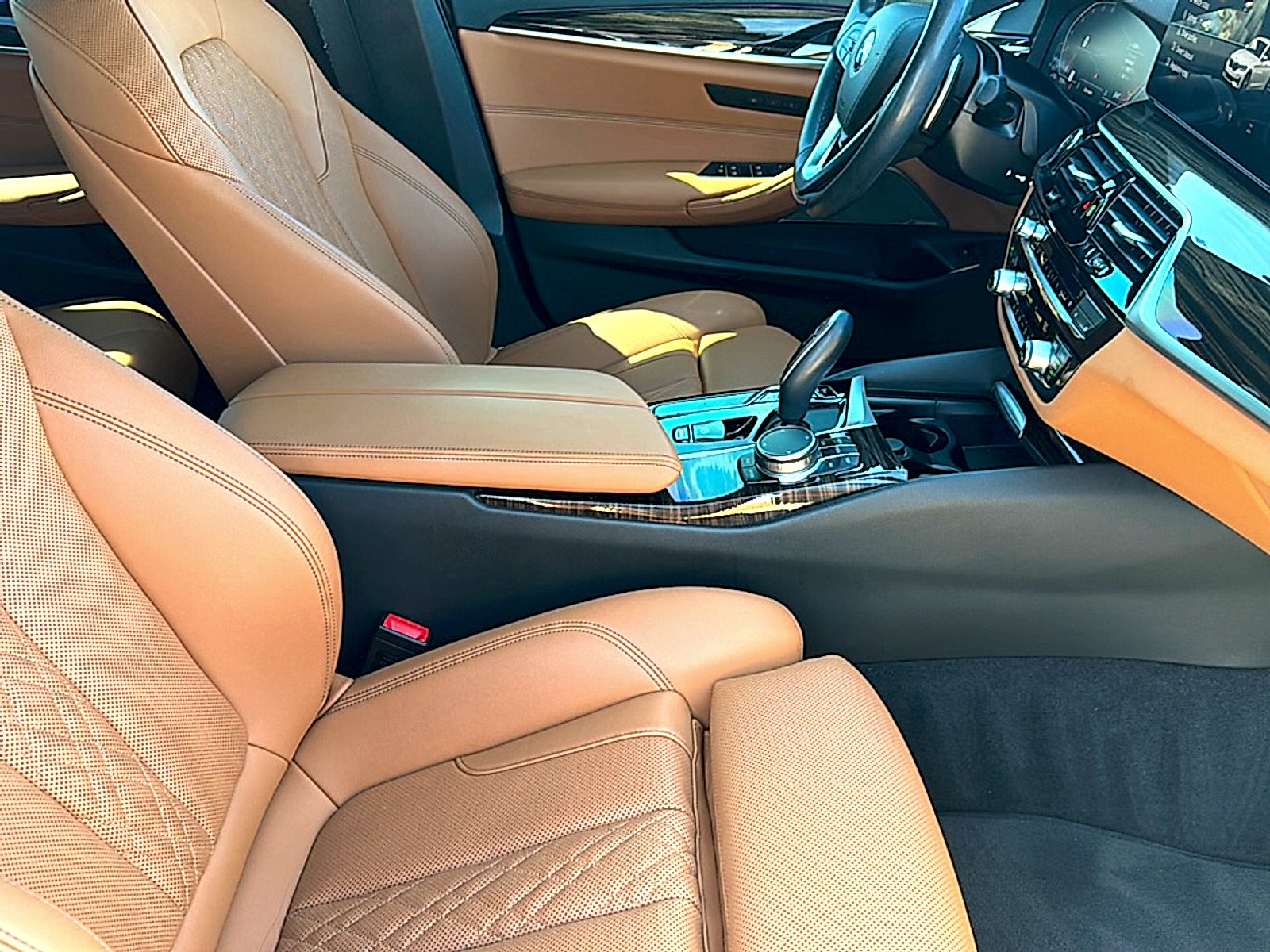 2023 BMW 5 Series 530i