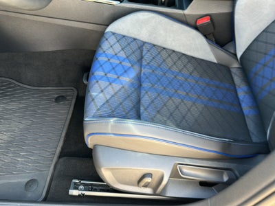 2025 Volkswagen Golf R 2.0T Black Edition