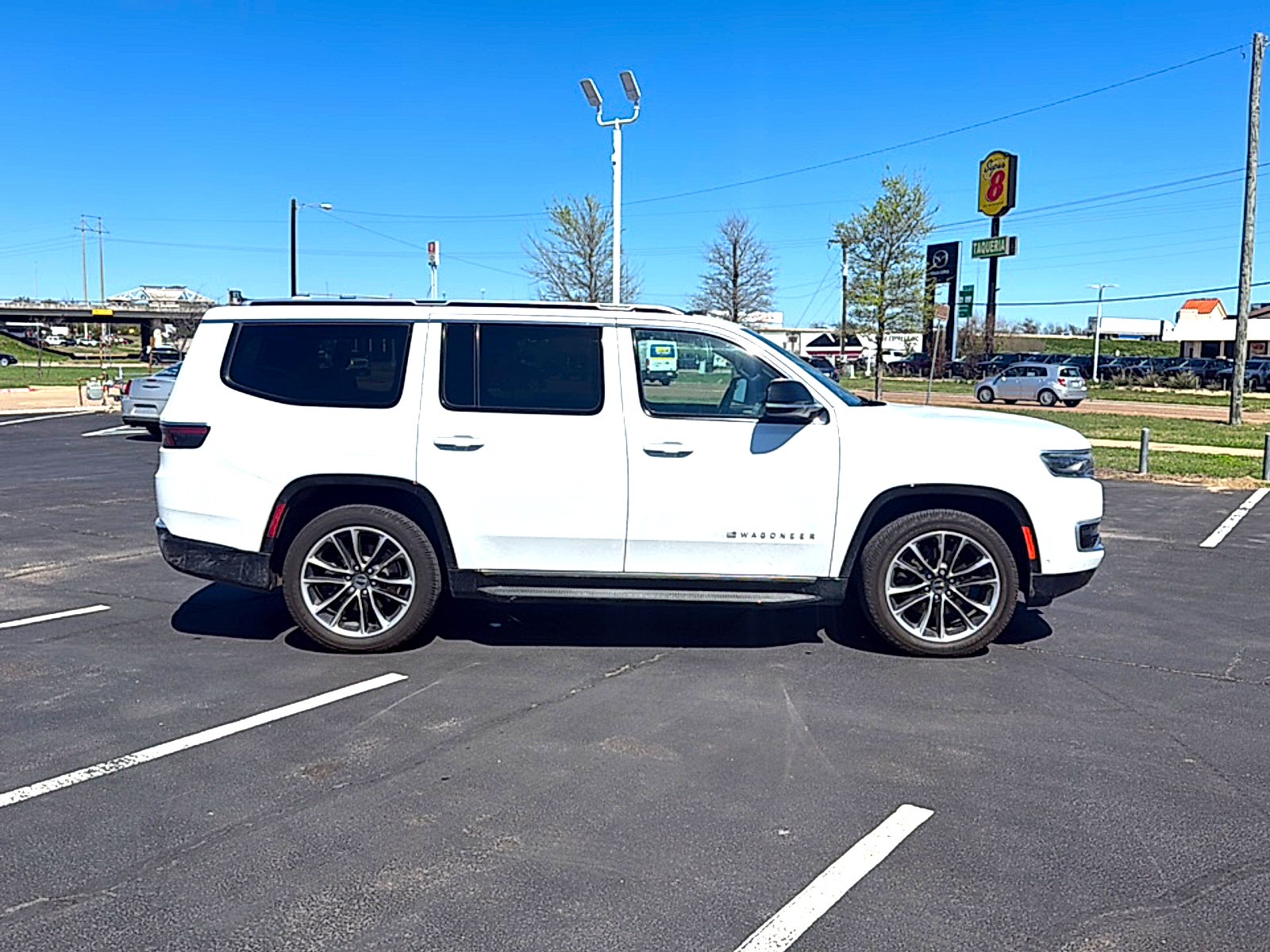 2023 Jeep Wagoneer Series II 4x4