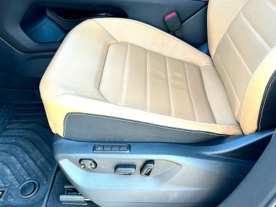 2025 Volkswagen Atlas Cross Sport 2.0T SEL R-Line Black