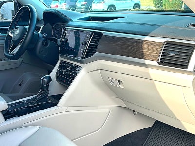 2022 Volkswagen Atlas 2.0T SE w/Technology