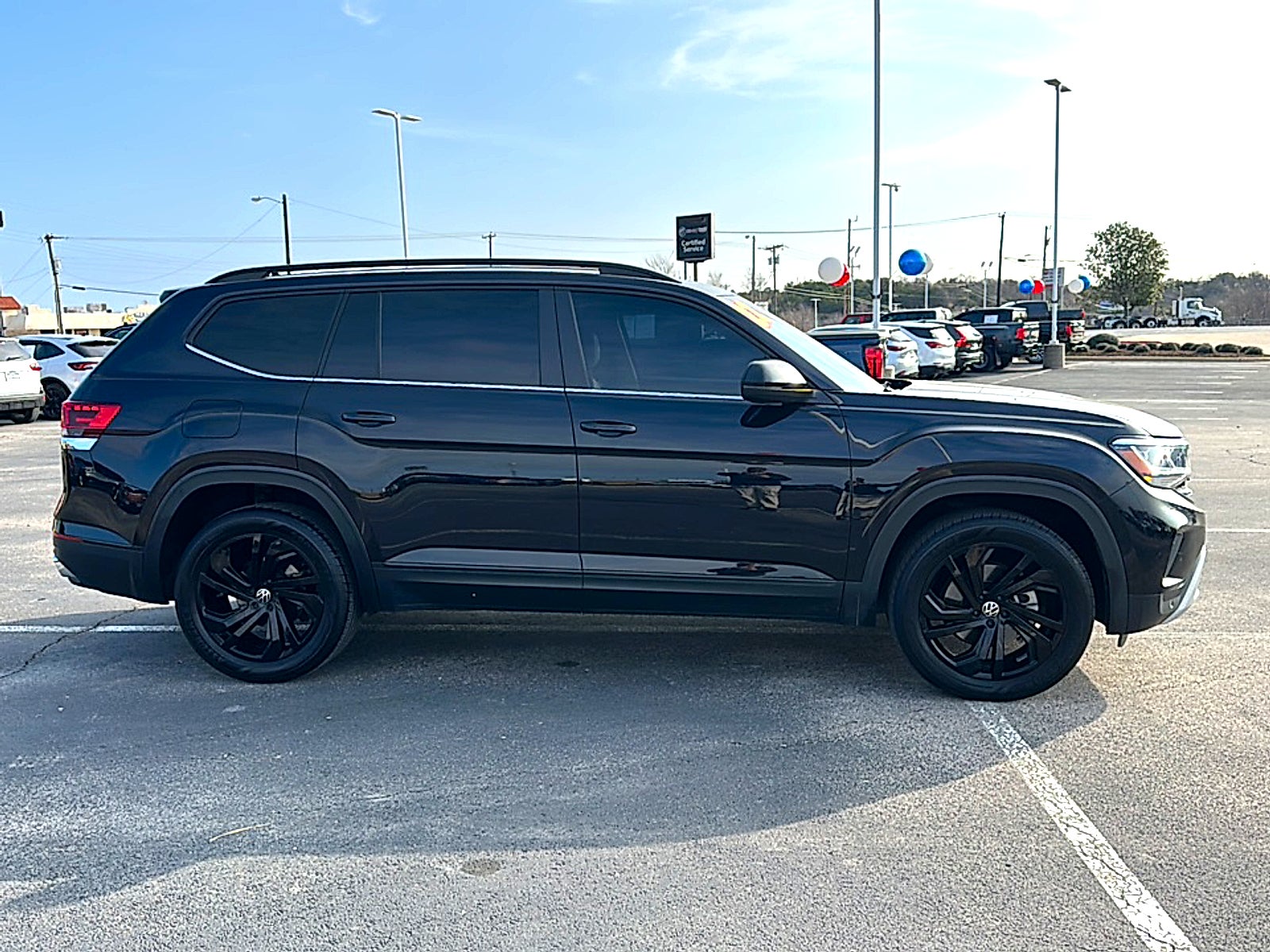 2022 Volkswagen Atlas 2.0T SE w/Technology