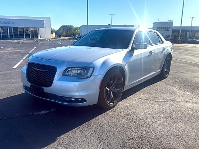 2022 Chrysler 300 S