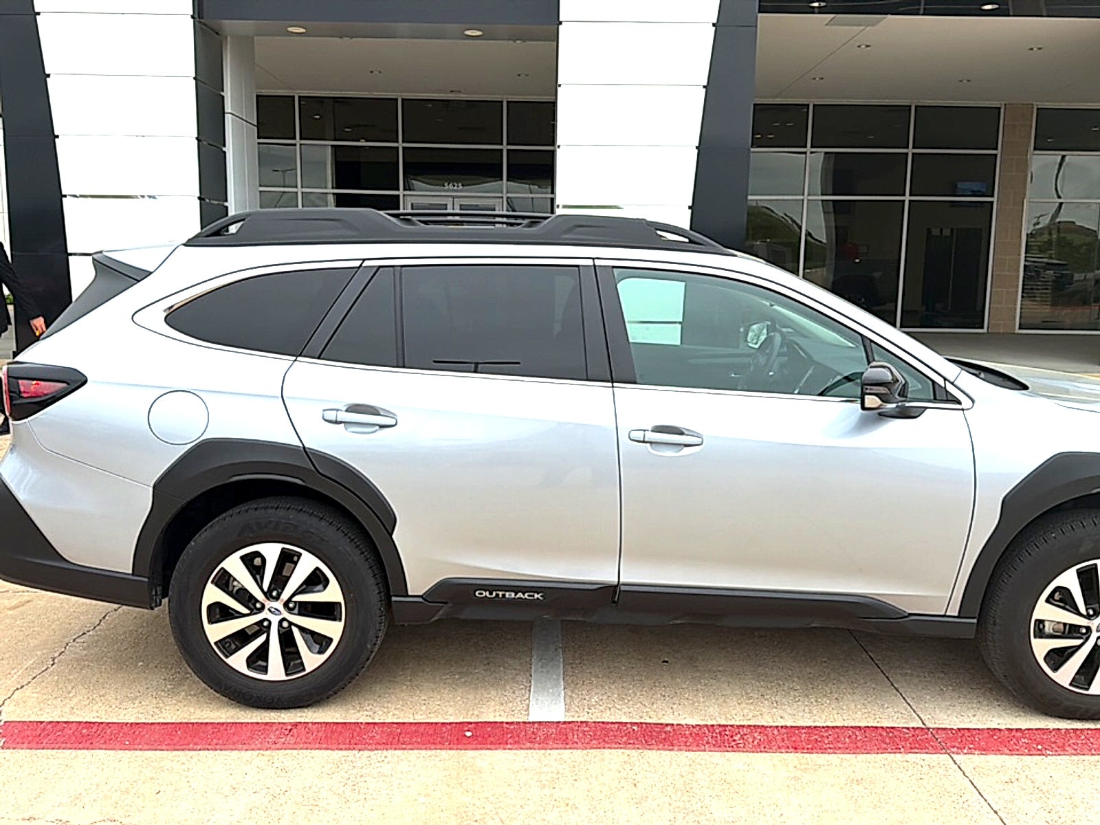 2025 Subaru Outback Premium