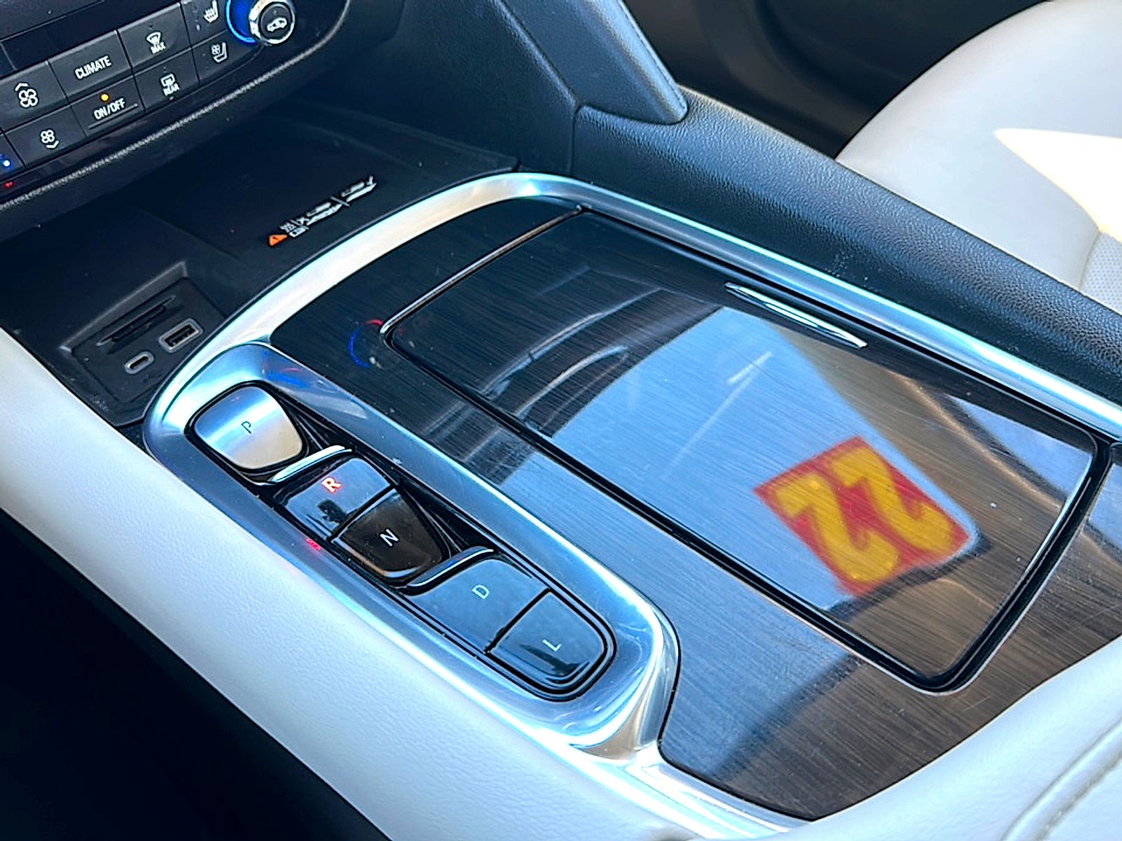 2022 Buick Enclave Premium