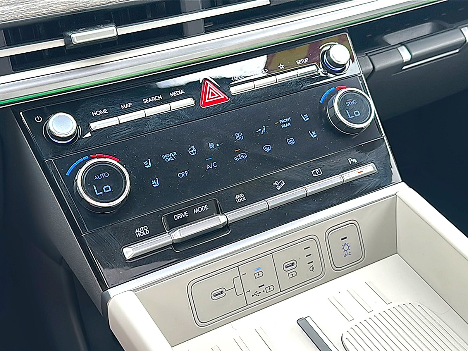 2025 Hyundai Santa Fe Hybrid Limited